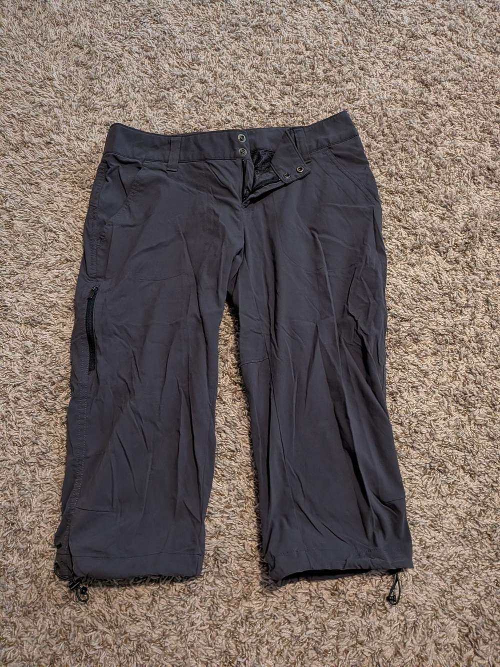 Columbia Navy Capris Women’s Outdoor Pants
